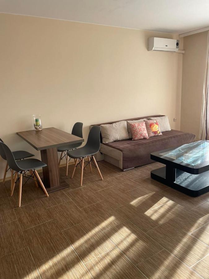 Rich-3 Sp Apartments Ravda Exterior photo